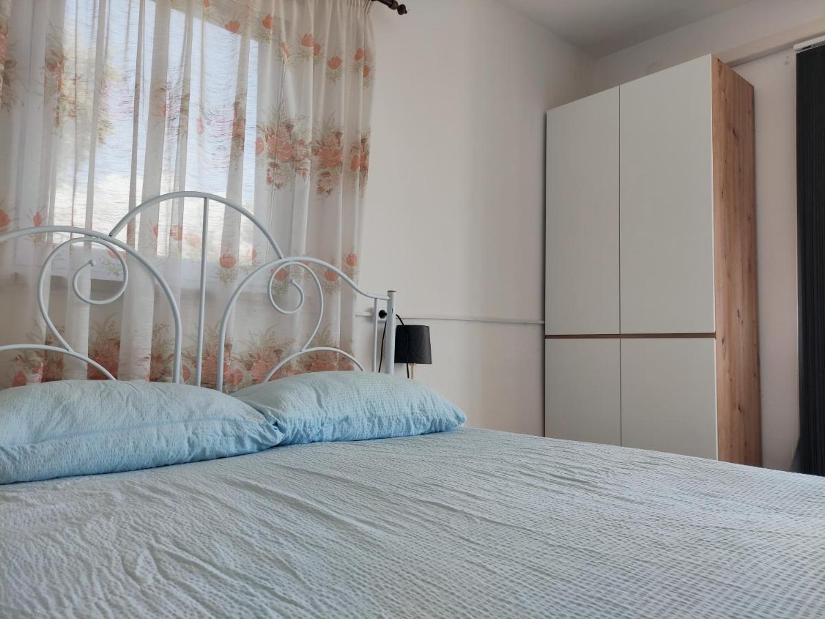 Apartmani Irena Veprinac Экстерьер фото