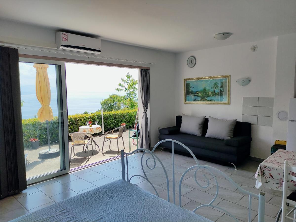 Apartmani Irena Veprinac Экстерьер фото