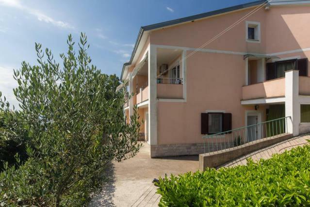 Apartmani Irena Veprinac Экстерьер фото