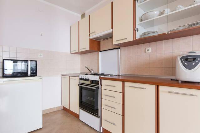 Apartmani Irena Veprinac Экстерьер фото